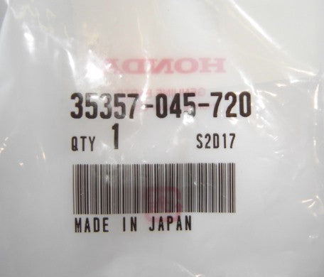 (02) Brake Switch Spring Honda Z50K2 OEM-hondanuts-Z50-CT70-QA50-SL70-XR75-parts-NOS-OEM-Honda