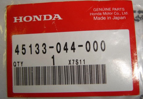(10) Brake Shoe Spring Honda Z50R MR50 OEM-hondanuts-Z50-CT70-QA50-SL70-XR75-parts-NOS-OEM-Honda