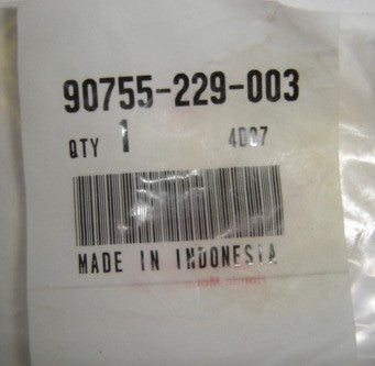 (23) Front Wheel Seal Honda CT70 XR75 CT110 OEM-hondanuts-Z50-CT70-QA50-SL70-XR75-parts-NOS-OEM-Honda