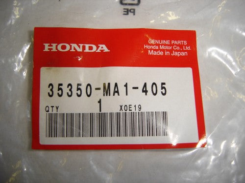 (01) Rear Brake Switch Honda Z50K2 OEM-hondanuts-Z50-CT70-QA50-SL70-XR75-parts-NOS-OEM-Honda