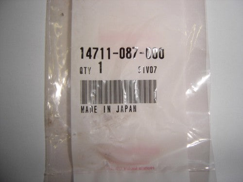 Intake Valve Honda CT70 SL70 OEM-hondanuts-Z50-CT70-QA50-SL70-XR75-parts-NOS-OEM-Honda