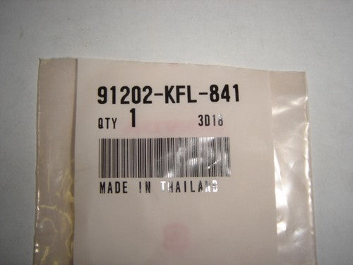 (14) Kickshaft Oil Seal Honda Z50 CT70 QA50 SL70 OEM-hondanuts-Z50-CT70-QA50-SL70-XR75-parts-NOS-OEM-Honda