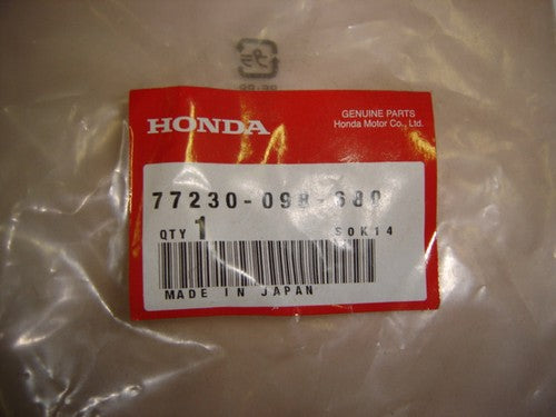 Seat Latch Honda CT70K0-82 OEM-hondanuts-Z50-CT70-QA50-SL70-XR75-parts-NOS-OEM-Honda
