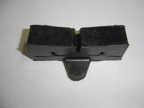(13) Gas Tank Rubber Rear Mount Honda SL70 XL70 XR75 OEM-hondanuts-Z50-CT70-QA50-SL70-XR75-parts-NOS-OEM-Honda