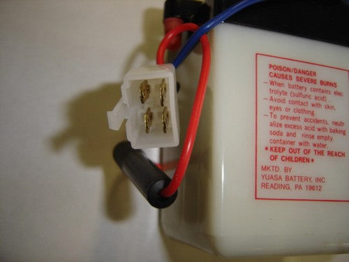 (02C) Battery 6N4C-1B Honda CT70K3-79 XL70-hondanuts-Z50-CT70-QA50-SL70-XR75-parts-NOS-OEM-Honda