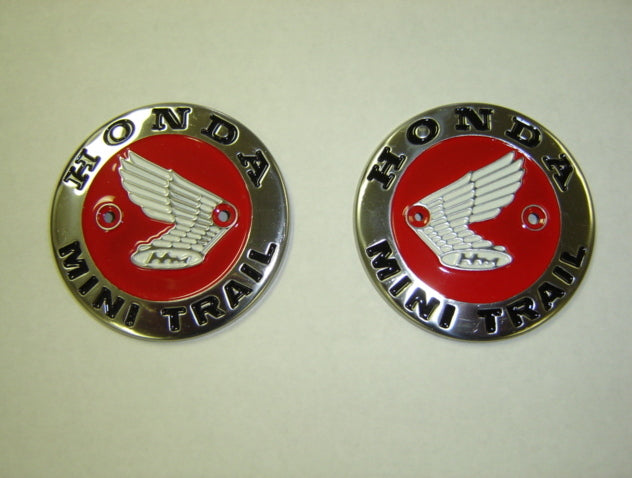 (23/24) Gas Tank Badges Honda  Z50 Minitrail K0 K1 Round  Emblems Set with Screws