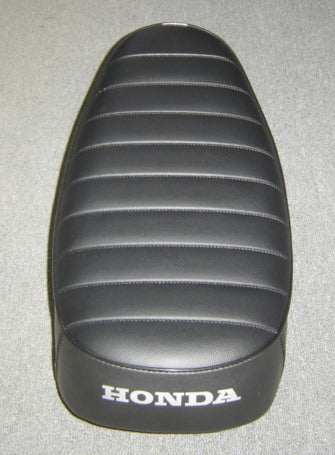 (01) Honda CT70K0 CT70K0H Complete Seat w/ Studs Brand New-hondanuts-Z50-CT70-QA50-SL70-XR75-parts-NOS-OEM-Honda