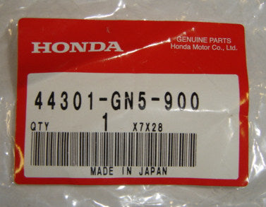 Front Axle Honda Z50R 1988-1999  OEM-hondanuts-Z50-CT70-QA50-SL70-XR75-parts-NOS-OEM-Honda