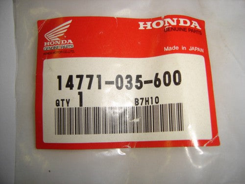 (10) Retainer Valve Spring Honda Z50 CT70 OEM-hondanuts-Z50-CT70-QA50-SL70-XR75-parts-NOS-OEM-Honda